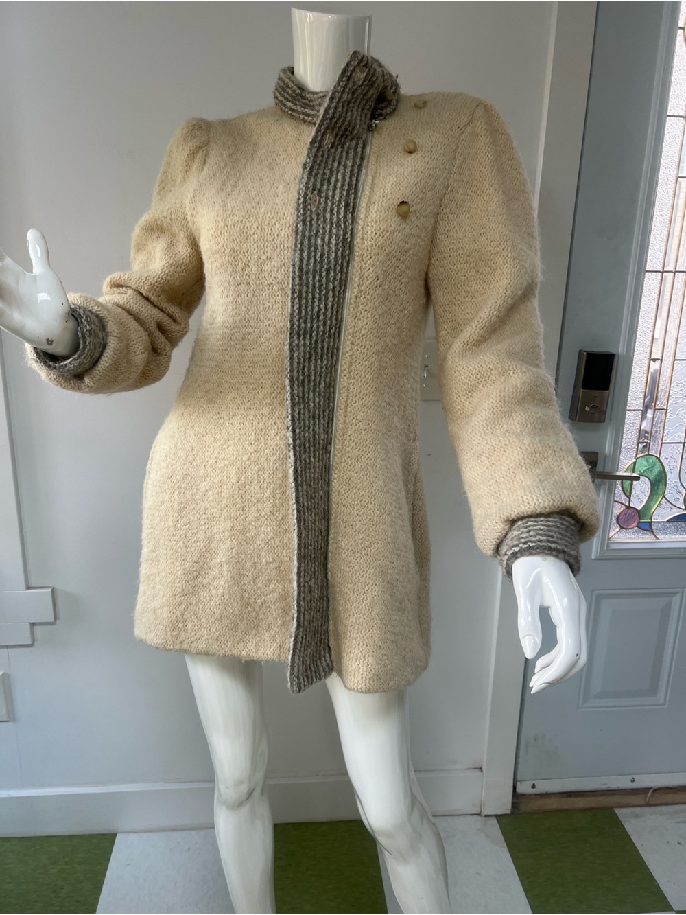 Pure Virgin Wool Tundra Jacket Made in Canada ,Vintage Ivory Jacket with Gray - Picture 3 of 13